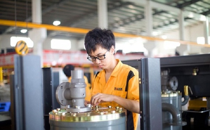 螺桿空壓機維修到底是采用哪種方式呢？